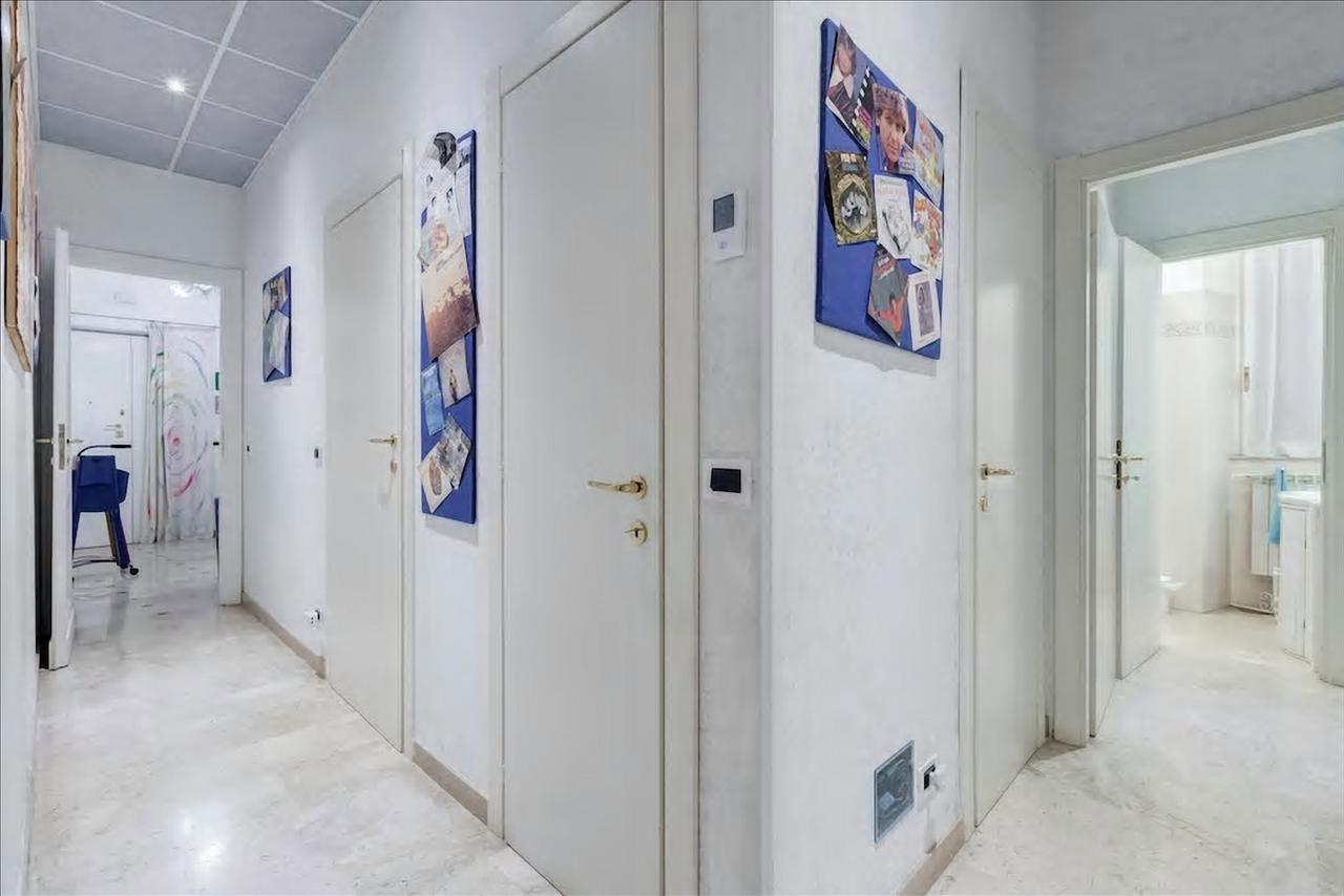 Holiday Jeans Apartment Ρώμη Εξωτερικό φωτογραφία